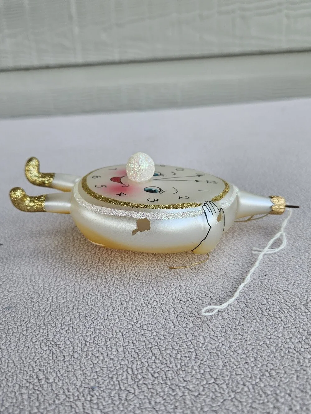 Lord & Taylor Soffieria De Carlini Glass Blown Clock Ornament Christmas White